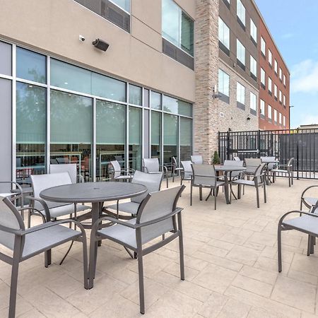 Holiday Inn Express & Suites Austin Airport East By Ihg Экстерьер фото
