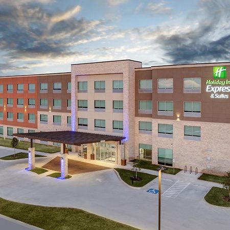Holiday Inn Express & Suites Austin Airport East By Ihg Экстерьер фото