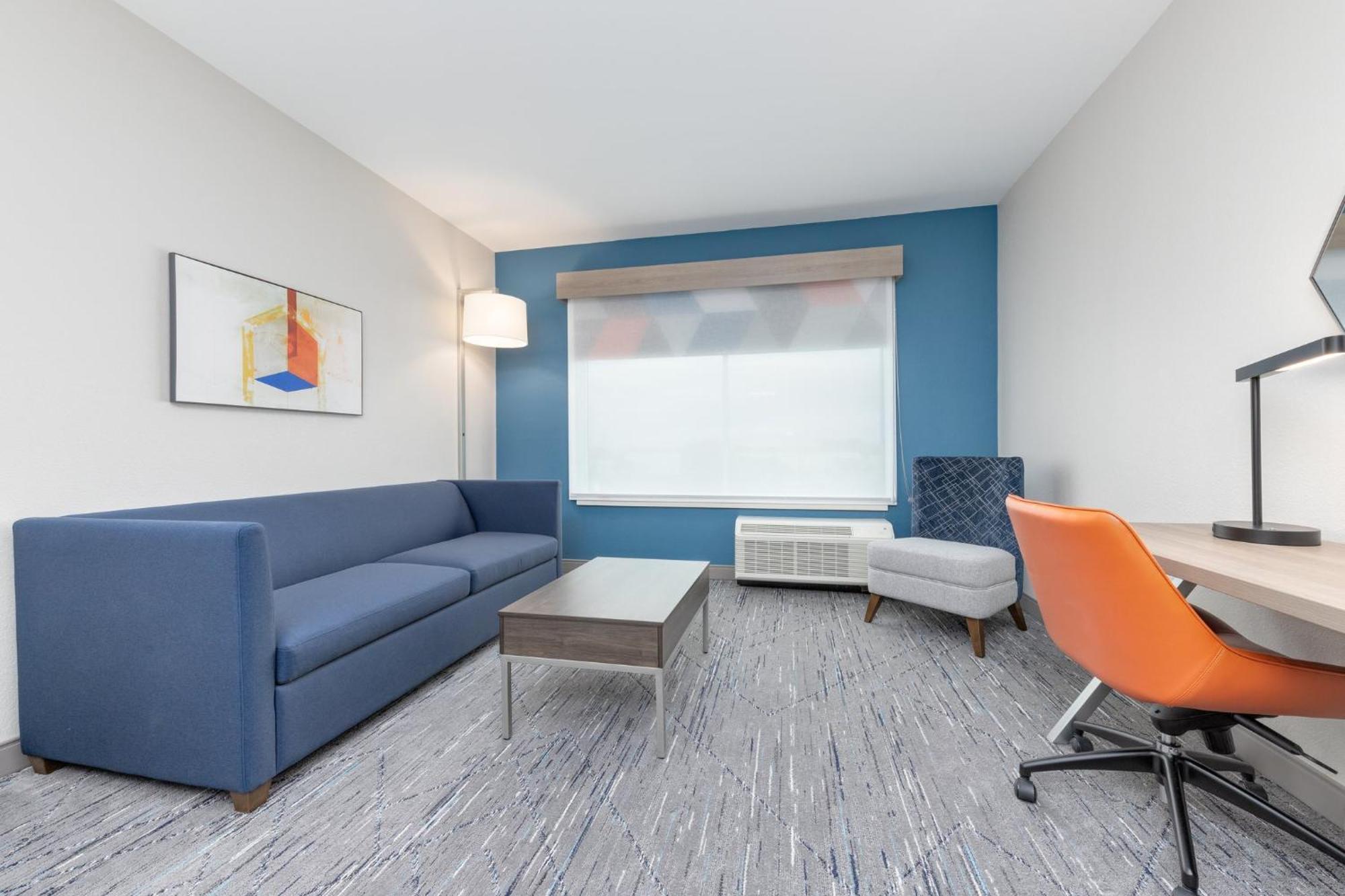 Holiday Inn Express & Suites Austin Airport East By Ihg Экстерьер фото