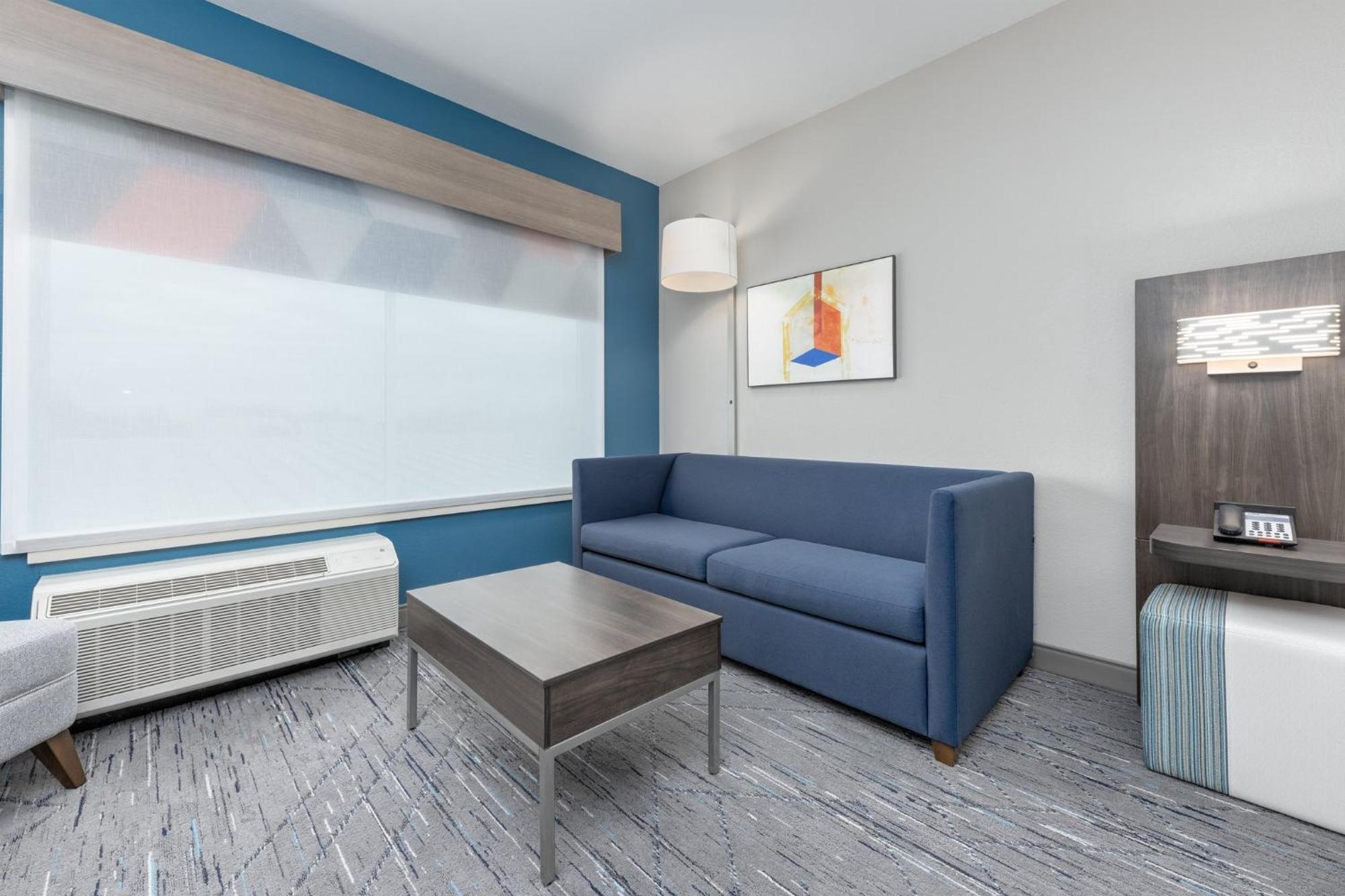 Holiday Inn Express & Suites Austin Airport East By Ihg Экстерьер фото